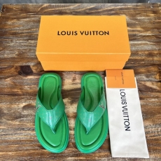 Louis Vuitton Slippers